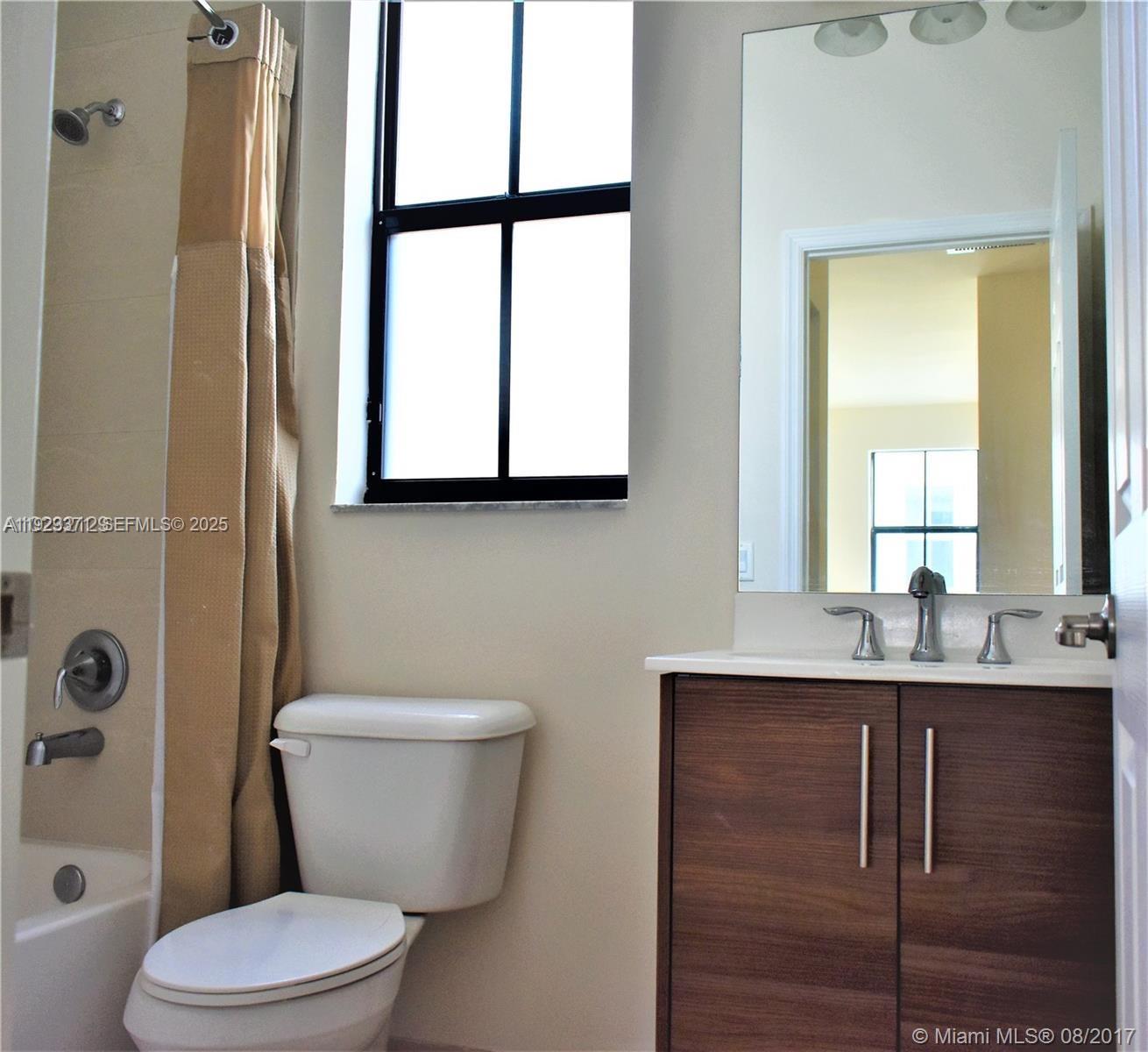 VINTAGE ESTATES - Residential Lease