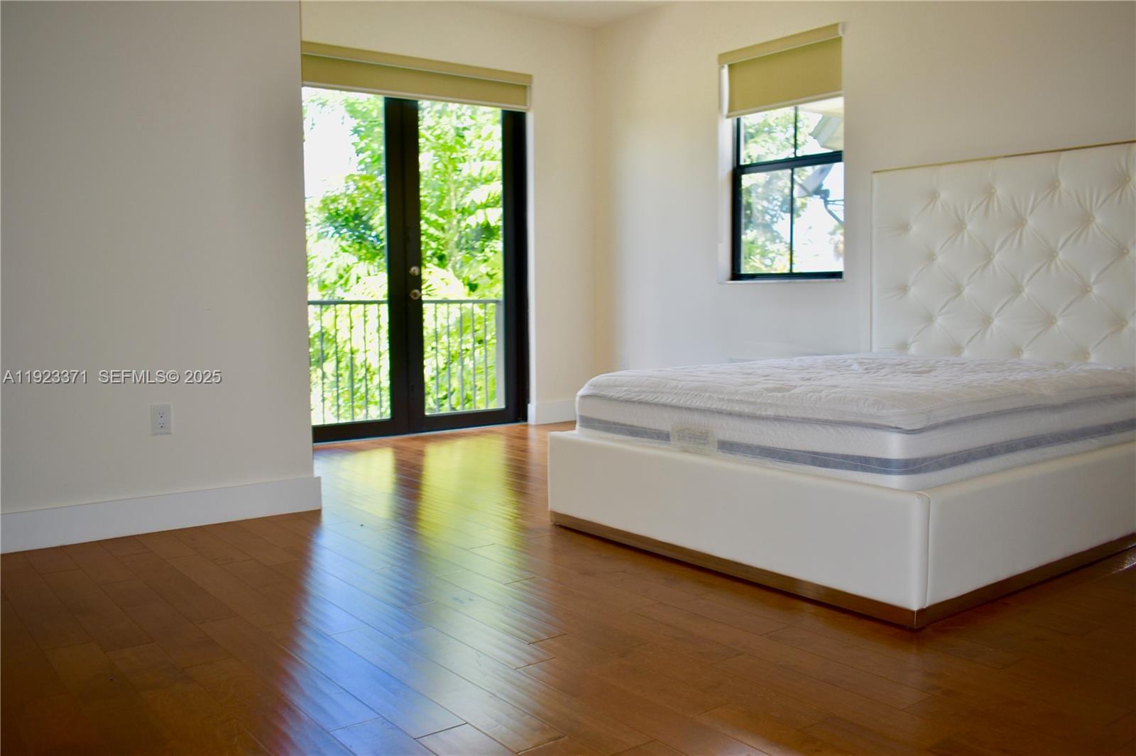 VINTAGE ESTATES - Residential Lease