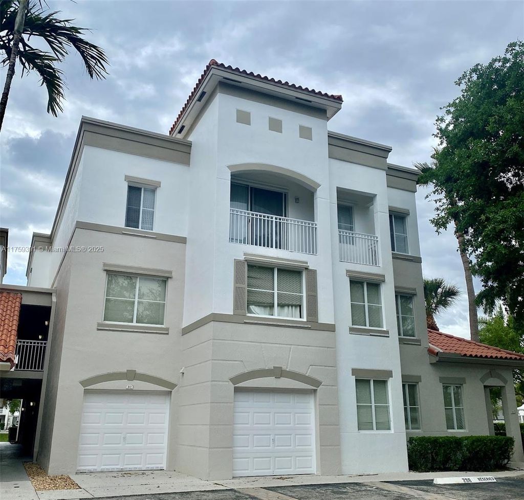 Photo of 11035 Legacy Blvd #302, Palm Beach Gardens, FL 33410 (MLS # A11759391)