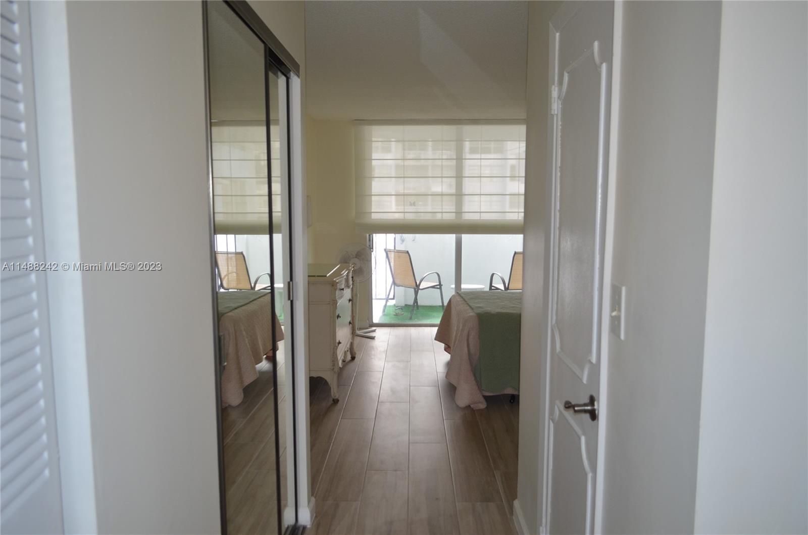 COMMODORE PLAZA CONDO - Residential