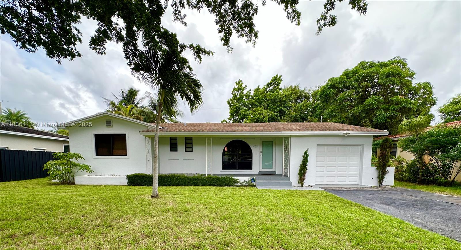460 NW 90th St
