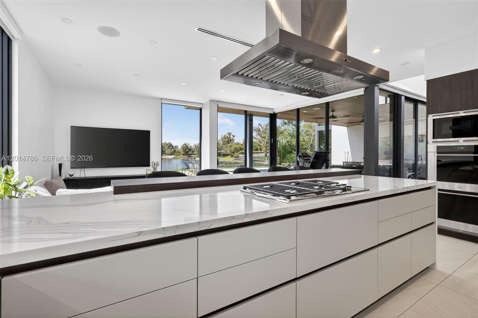 GREYKNOLL ESTATES - Residential Lease