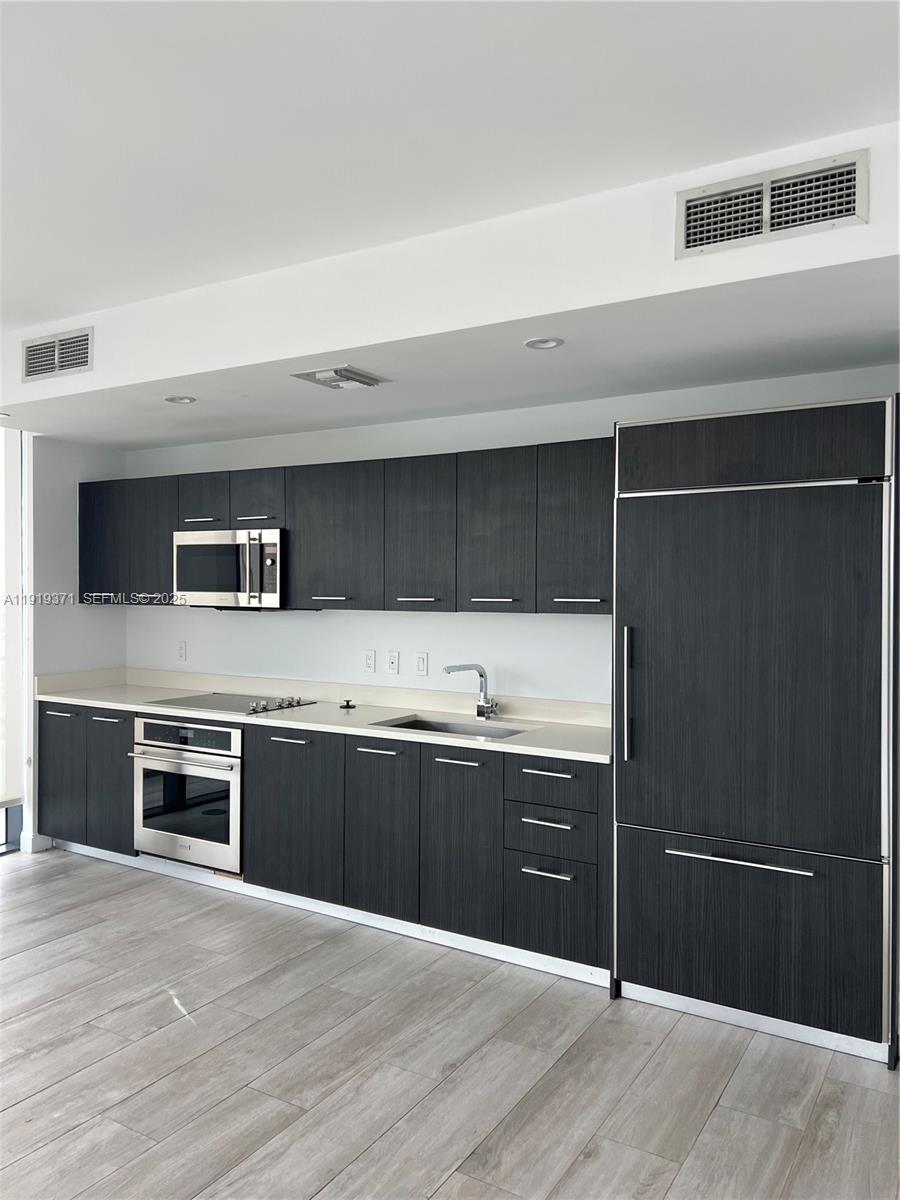 BRICKELL HEIGHTS WEST CON - Residential Lease