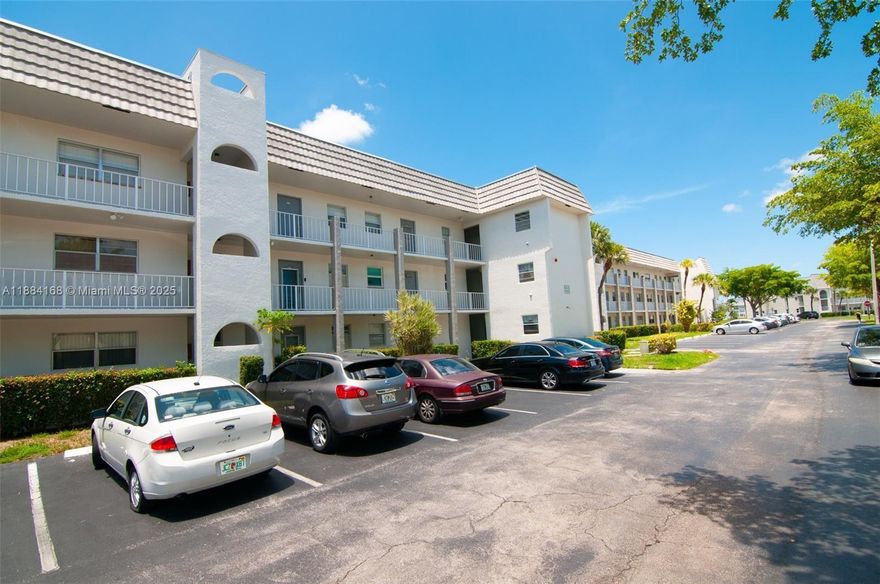 Beautifully Maintained 1 Bedroom, 1 Bath Condo in Sunrise Lakes. Step in this well-kept and bright Condo in the sought-after Sunrise Lakes Community. Featuring Impact Windows and immaculate tiles flooring throughout. This hoe offers a modern look that makes decorating effortless.
Enjoy Peaceful water vies from the enclosed balcony with abundant natural light makes a retreat for small garden and relaxing. The unit's excellent cross ventilation brings a refreshing breeze through the home, enhancing its serene ambiance. Conveniently located m Just 7 minutes from Sawgrass Mall, 5 minutes form major malls, supermarkets, hospitals, cafes and restaurants. Just 2 minutes walking from the community center and pool. This Safe and tranquil 55 + community is ideal for those who value convenience.