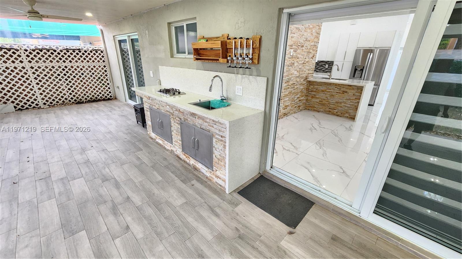 FOREST LAKES VILLAS - Residential