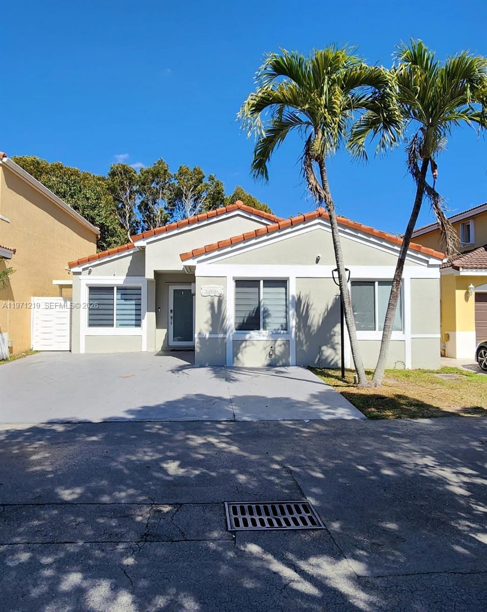 FOREST LAKES VILLAS - Residential