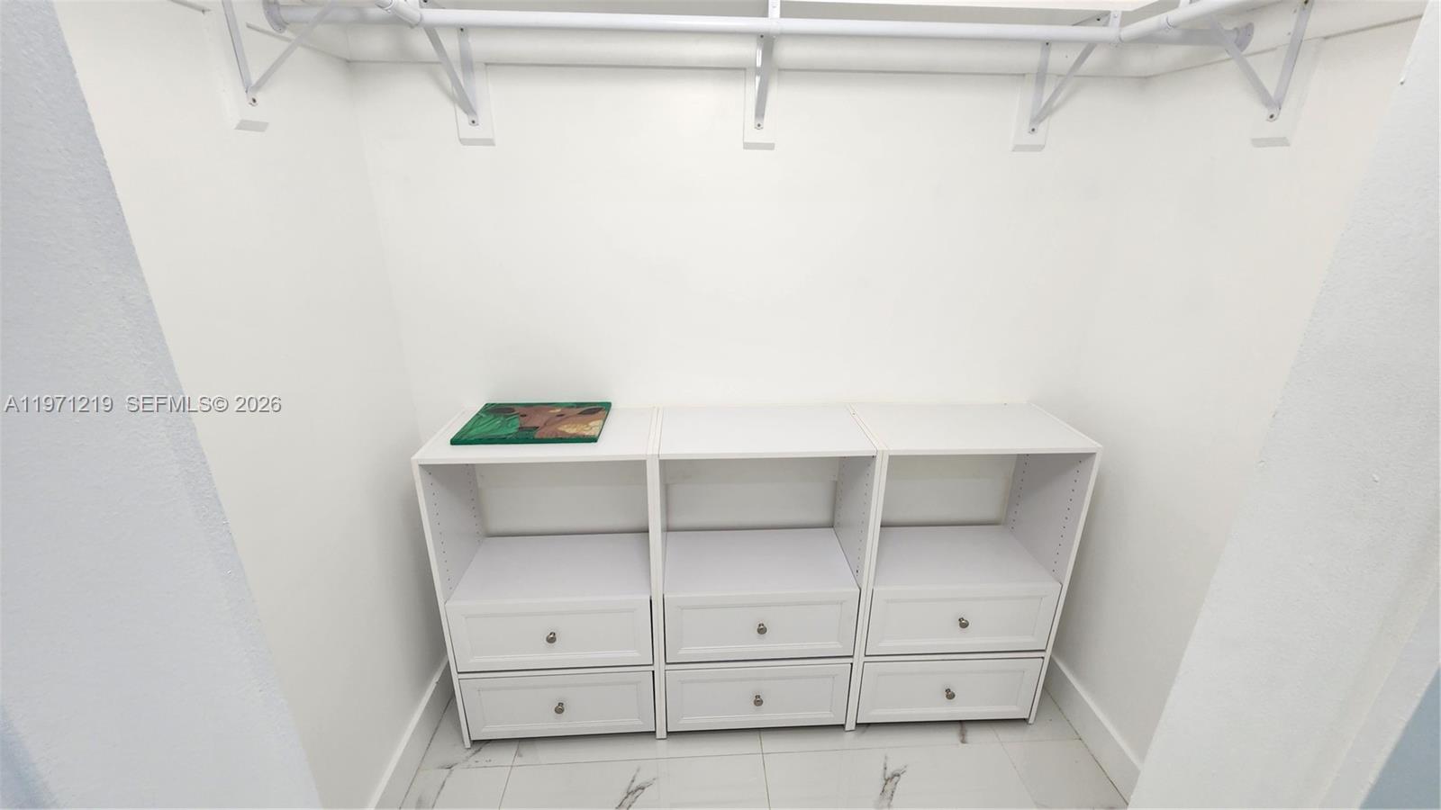 FOREST LAKES VILLAS - Residential