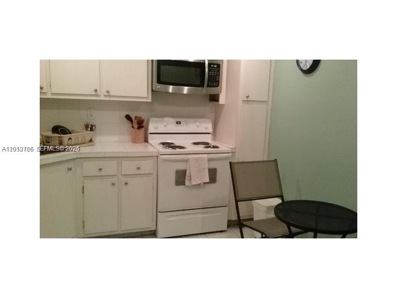 2780 NE 183rd St 710