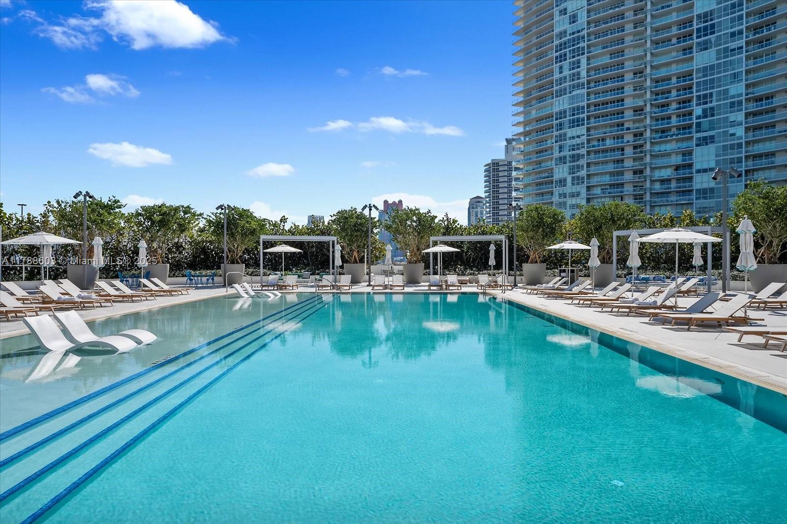 PARK RESIDENCE CONDO - Residential