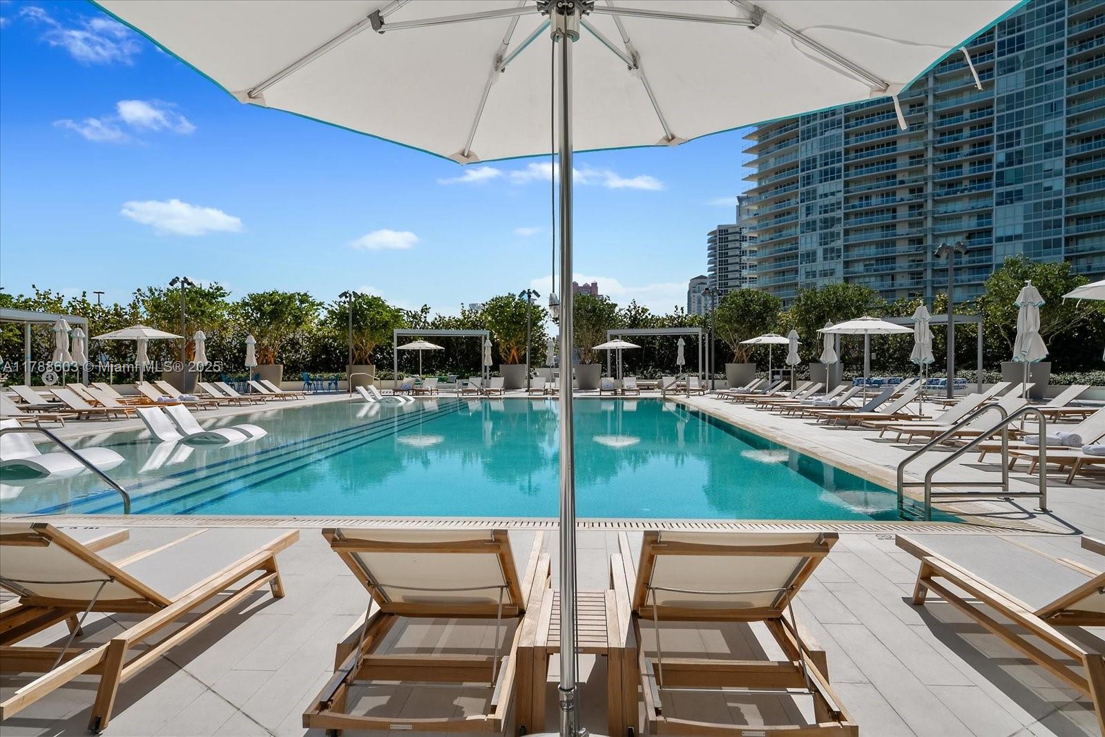 PARK RESIDENCE CONDO - Residential