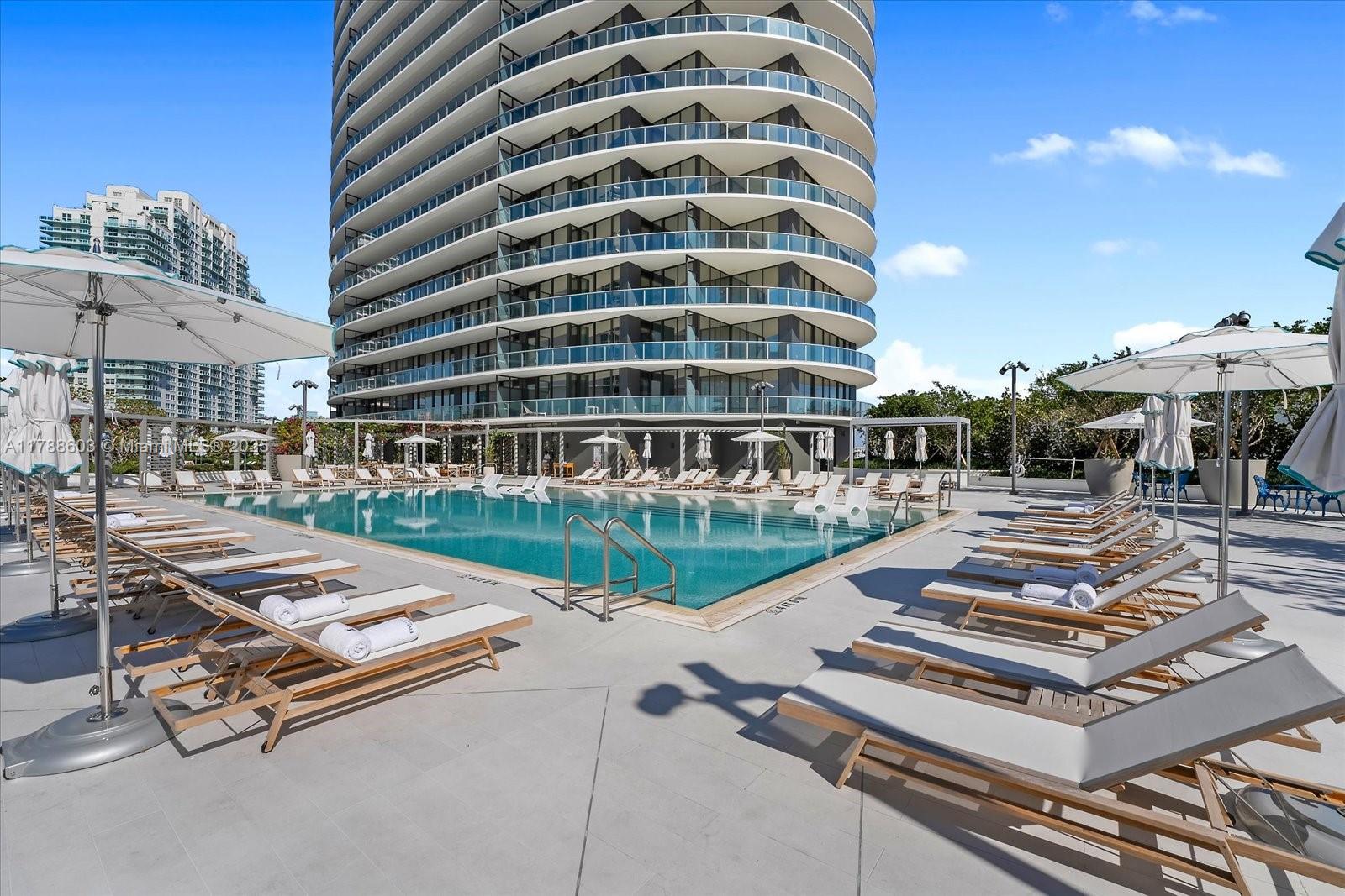 PARK RESIDENCE CONDO - Residential