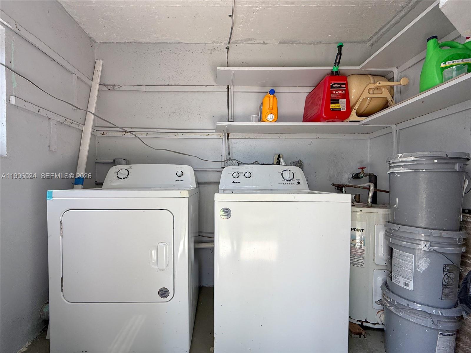 THE PINES - Residential Income