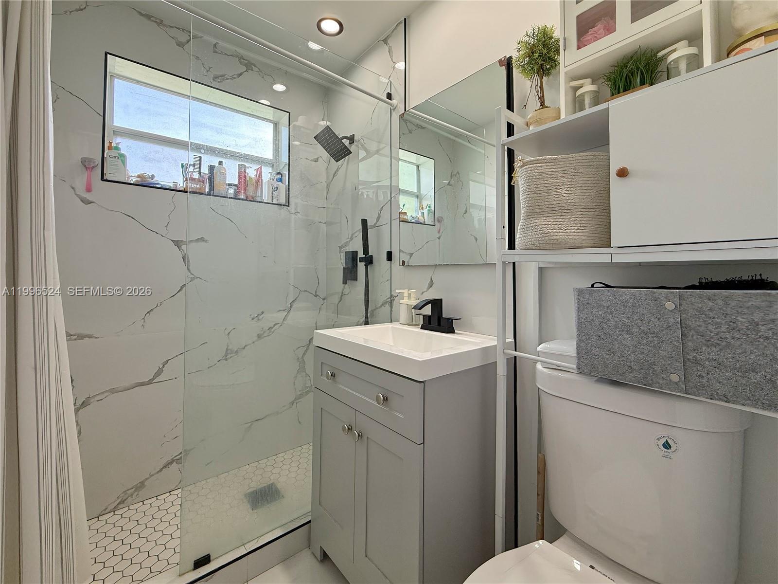 THE PINES - Residential Income