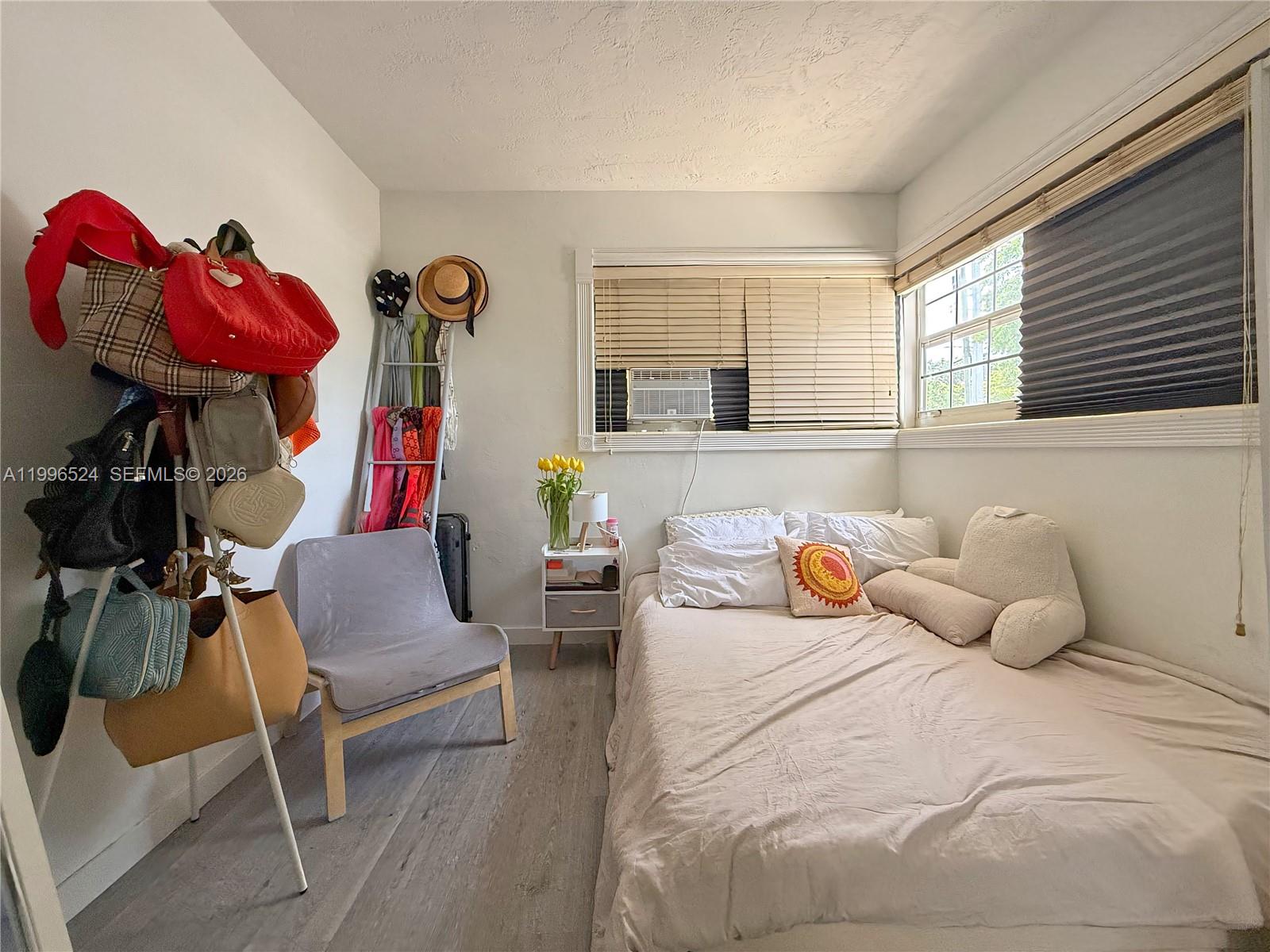 THE PINES - Residential Income