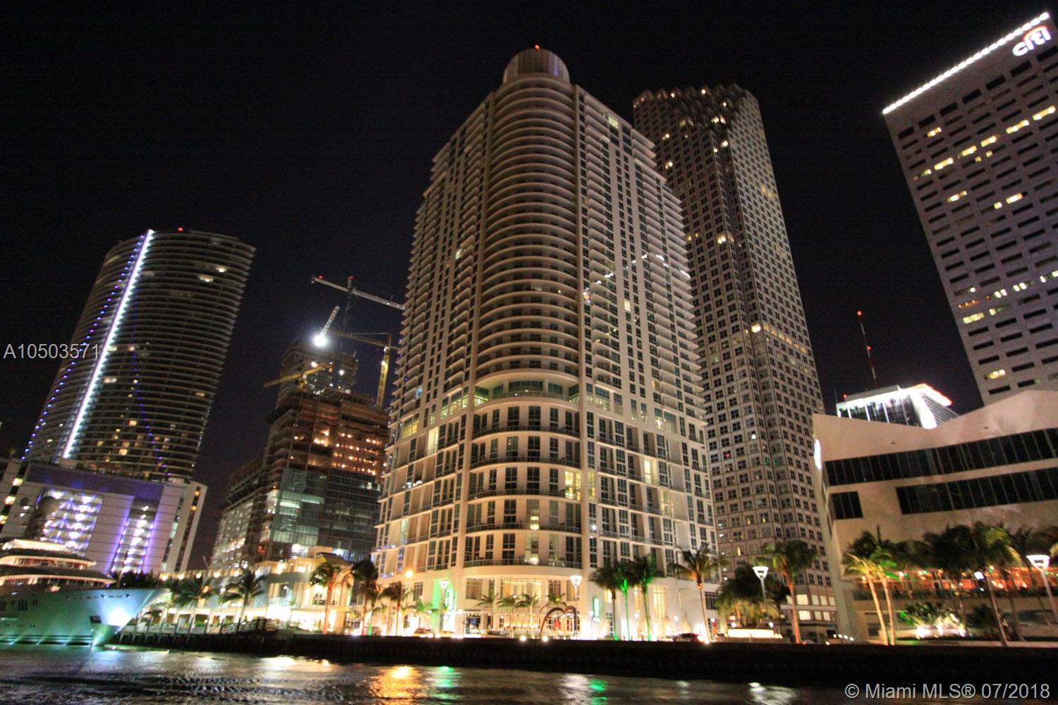 MET 1 CONDO - Residential Lease