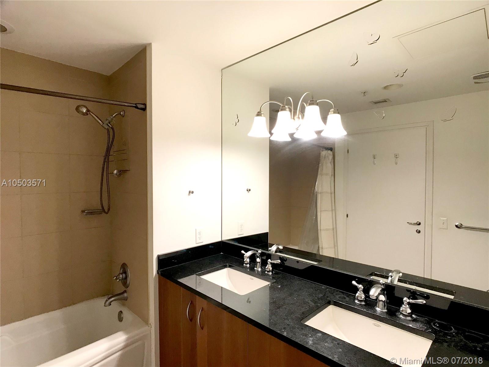 MET 1 CONDO - Residential Lease
