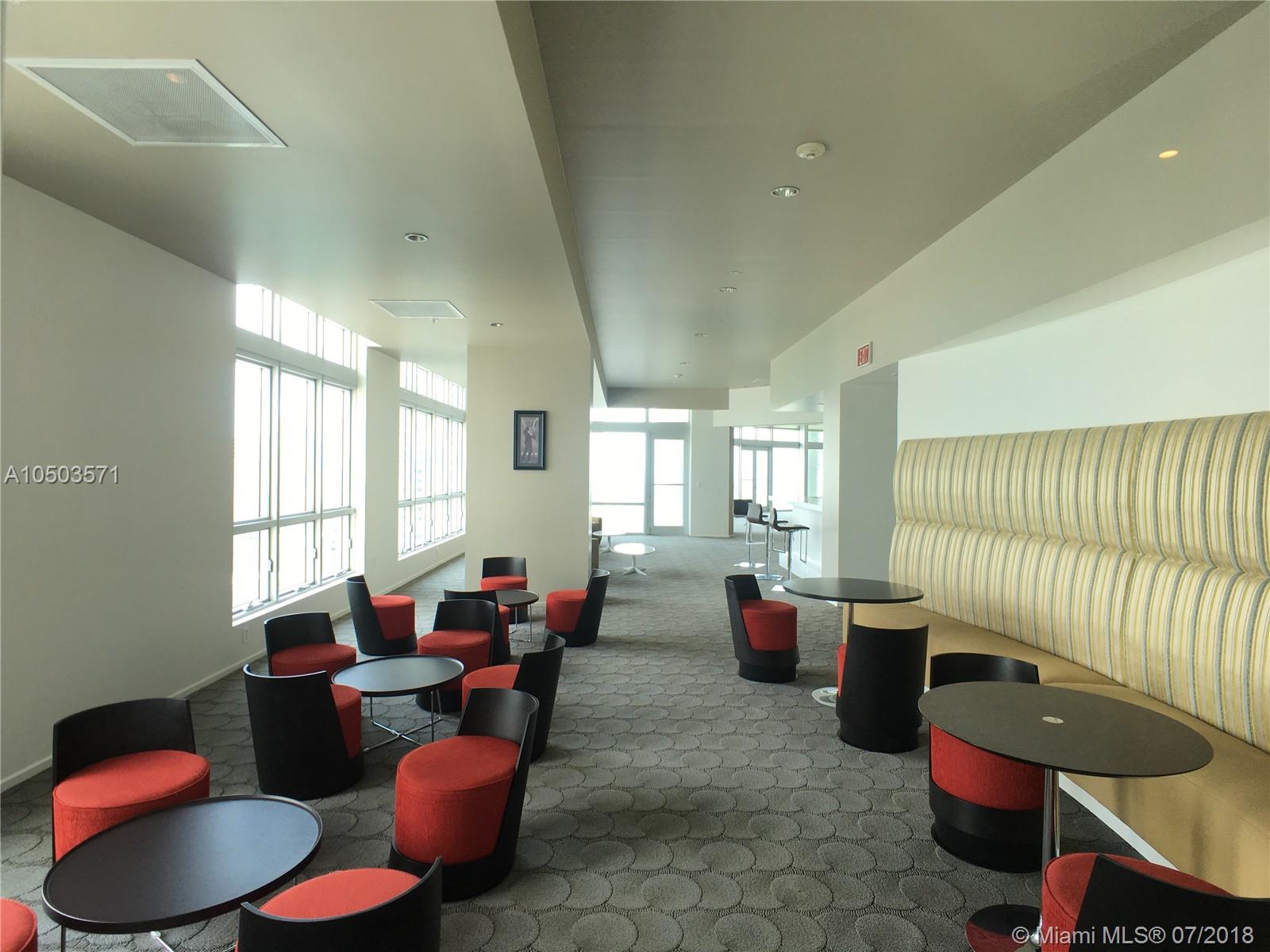 MET 1 CONDO - Residential Lease