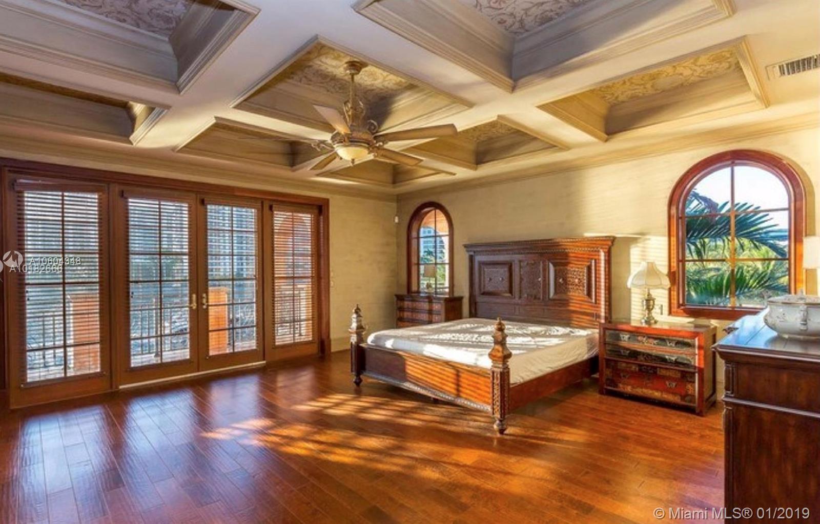 GOLDEN SHORES OCEAN BLVD - Residential