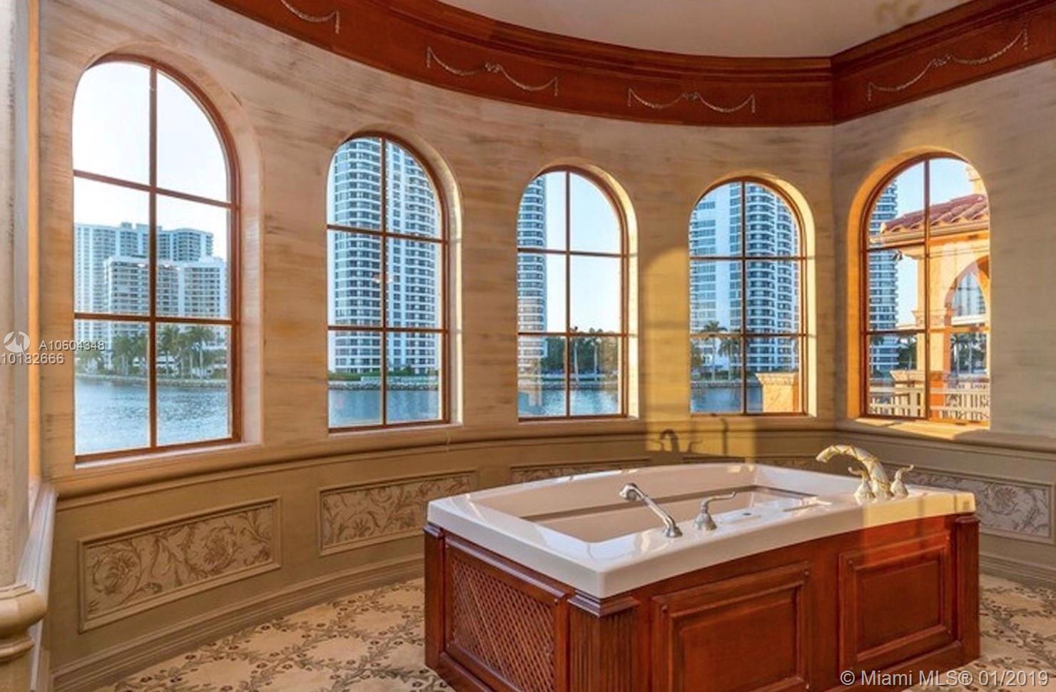 GOLDEN SHORES OCEAN BLVD - Residential