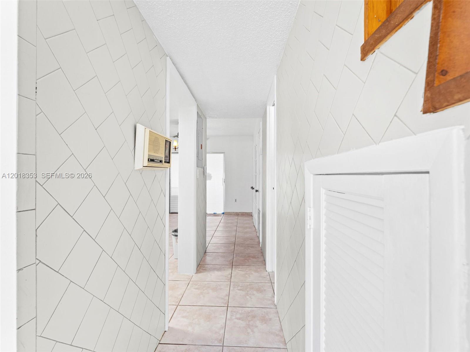 PARADISE VILLAS CONDO - Residential