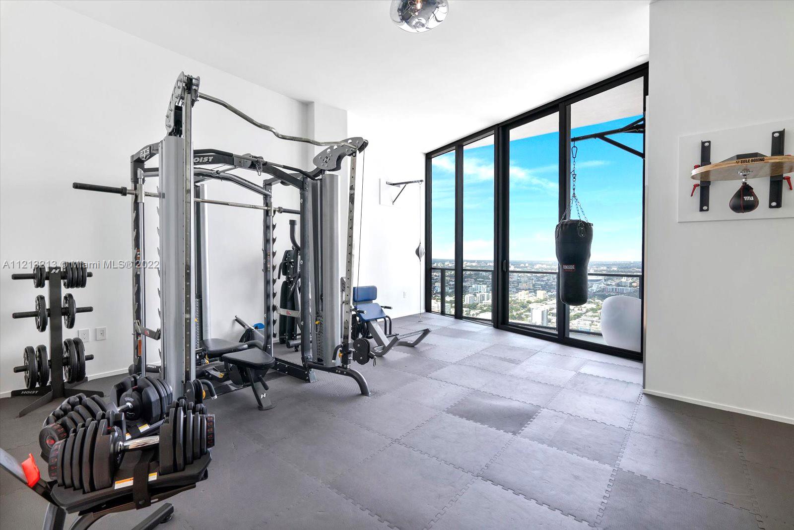 ONE THOUSAND MUSEUM CONDO - Residential