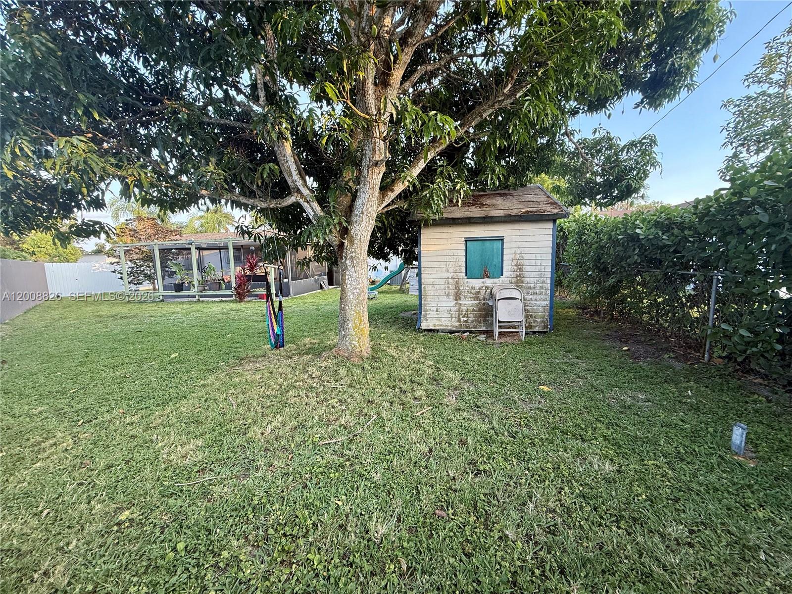 FAIRWAY PLAZA - Residential