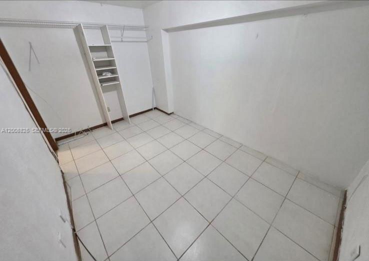 FAIRWAY PLAZA - Residential