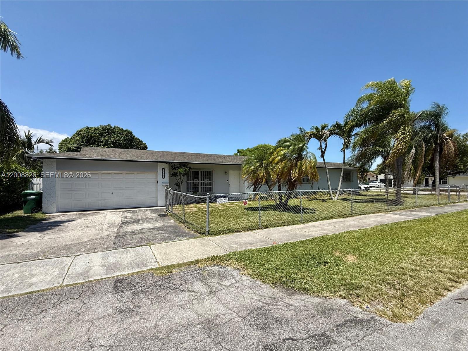 FAIRWAY PLAZA - Residential