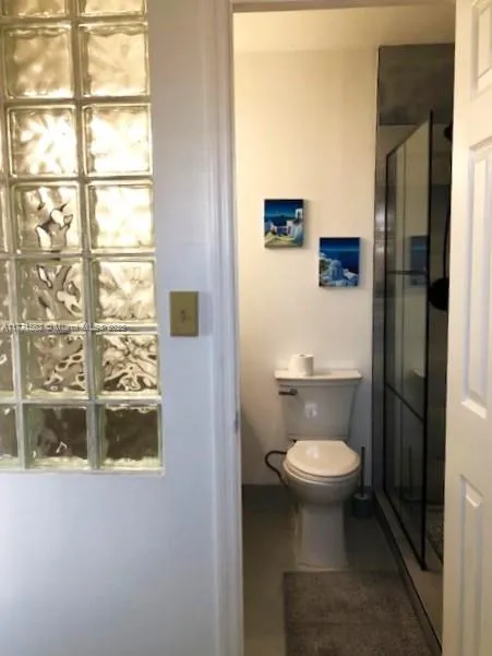 Miami Beach, Florida 33139, United States, 1 Bedroom Bedrooms, ,2 BathroomsBathrooms,Residential,Active,97759