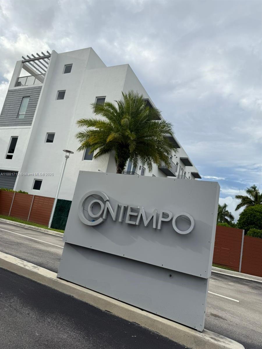 CONTEMPO TOWNHOMES - Residential