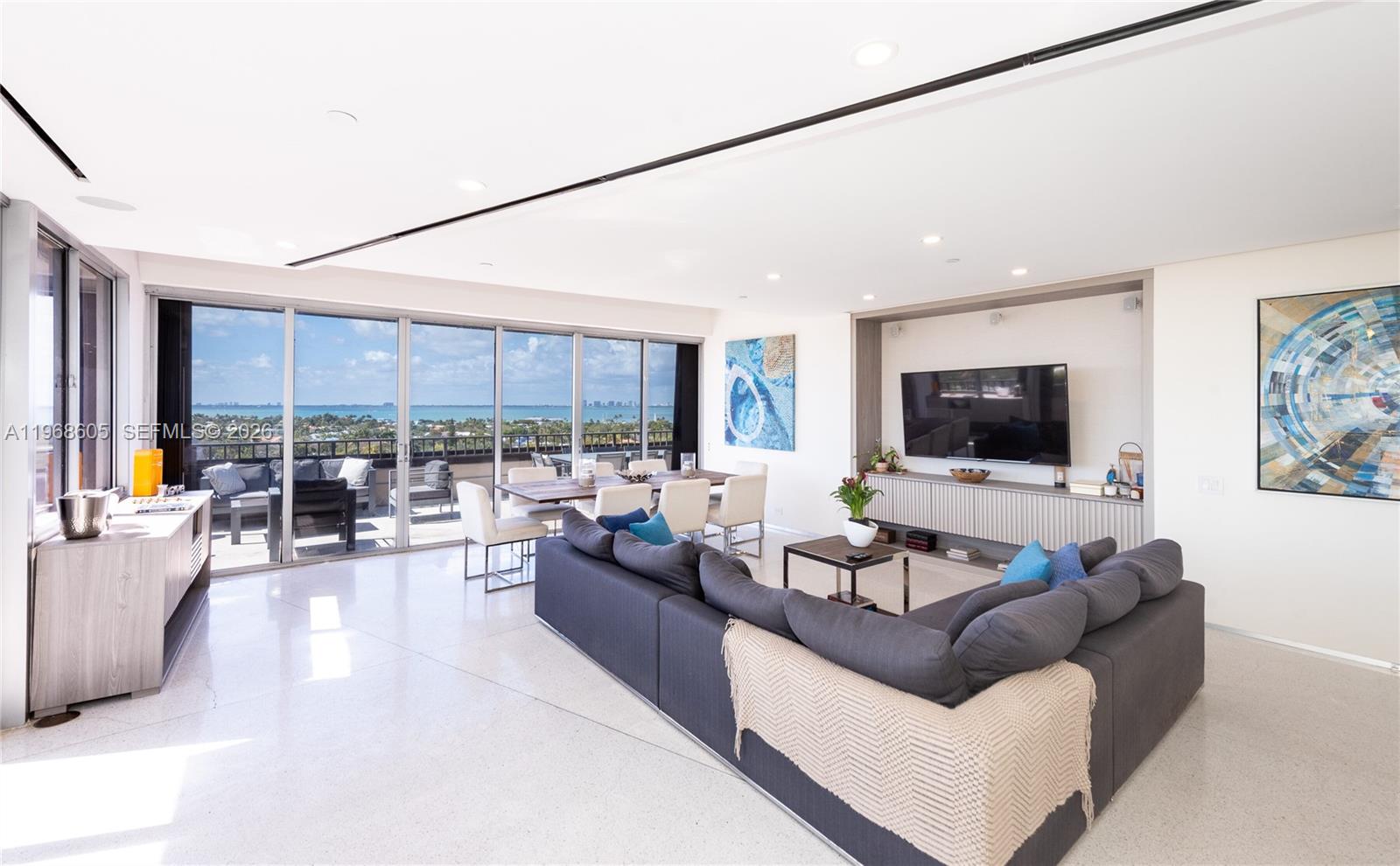 THE EMERALDBAY @ KEY COLO - Residential Lease