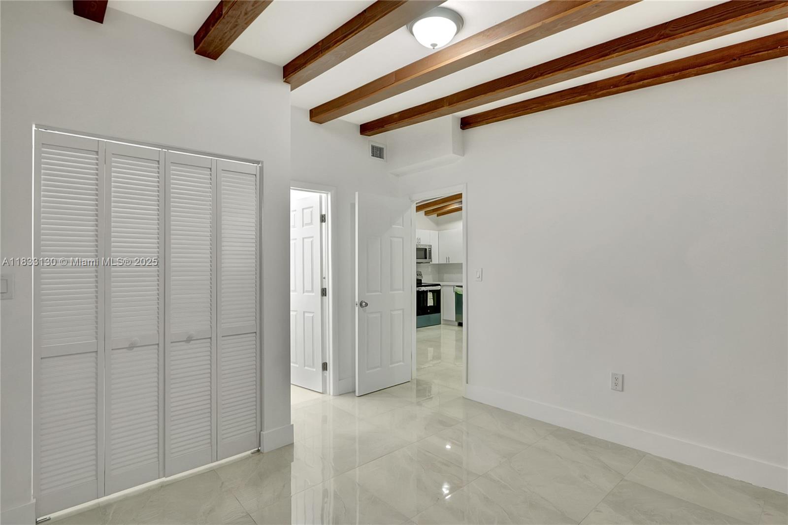 NORTH WEST LAUDERDALE - Residential