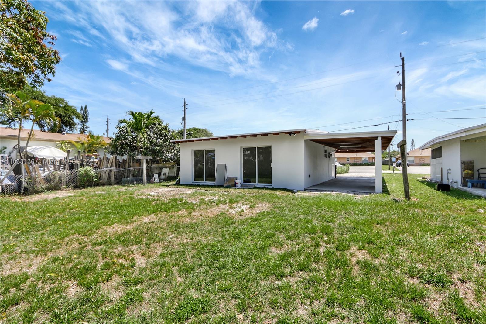 NORTH WEST LAUDERDALE - Residential