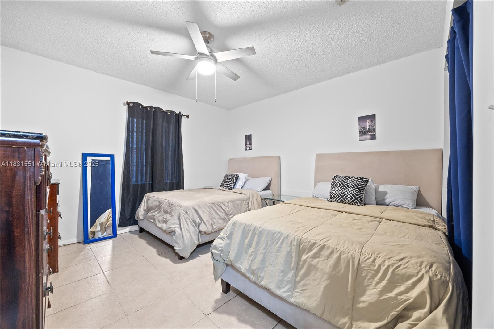 1ST ADDN TO PINEWOOD PARK - Residential Lease