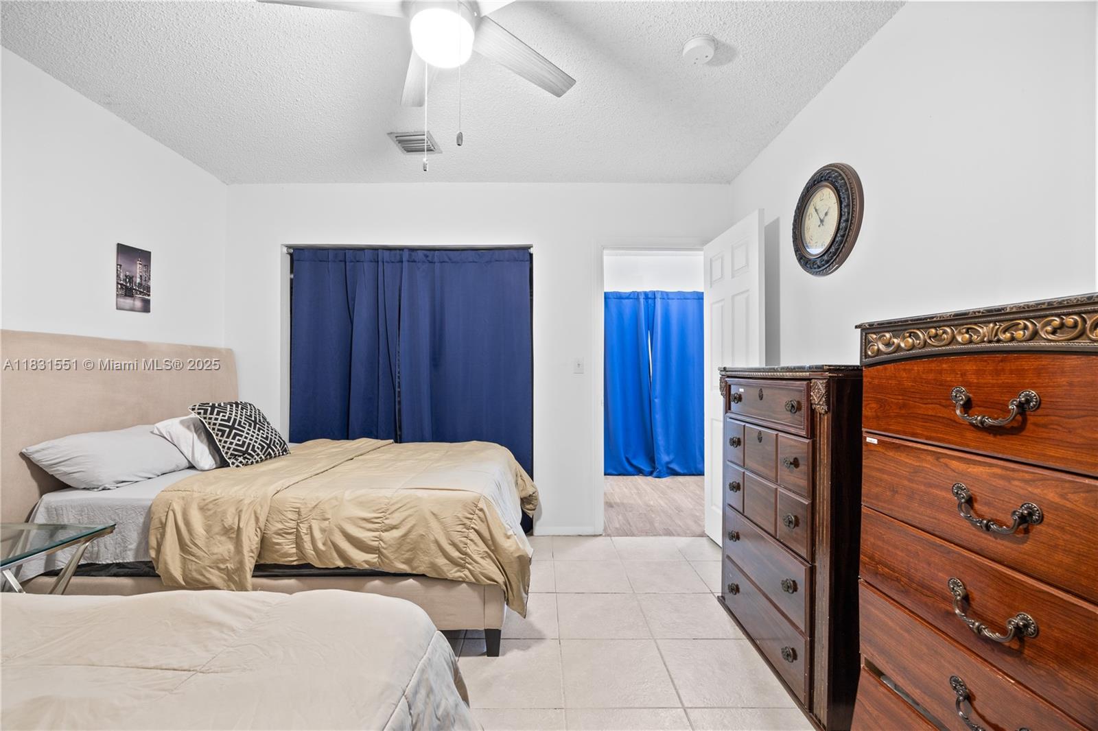 1ST ADDN TO PINEWOOD PARK - Residential Lease