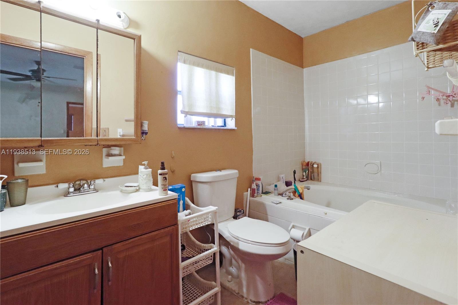 6TH ADDN TO RICHMOND HEIG - Residential