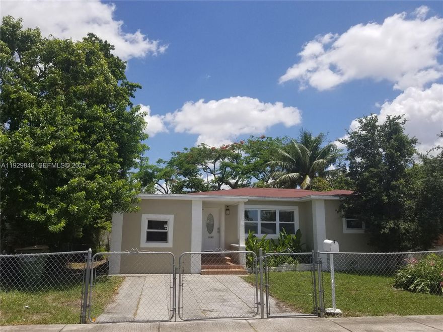 Beautiful renovated 3 bedroom 2 bathroom house located in North Miami, a few blocks from I-95 & a few minutes from the beach. Very spacious backyard, perfect for outdoor gatherings and/or RV / boat parking. Central AC. 650+ credit score. One small pet allowed with an additional security deposit $250 and additional rent $25. 2 month security deposit+ 1st. month rent to move in. 650 minimum credit score. $50 application fee to run screening. Available now! Approval within 24 hours.