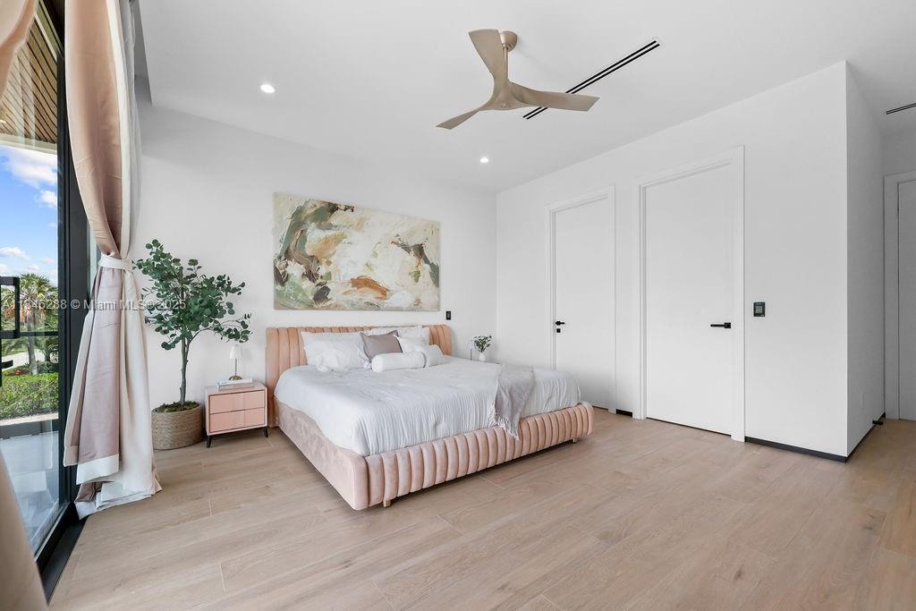 Lauderdale by the sea - Residential