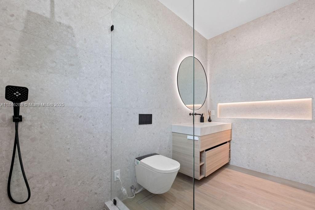 Lauderdale by the sea - Residential