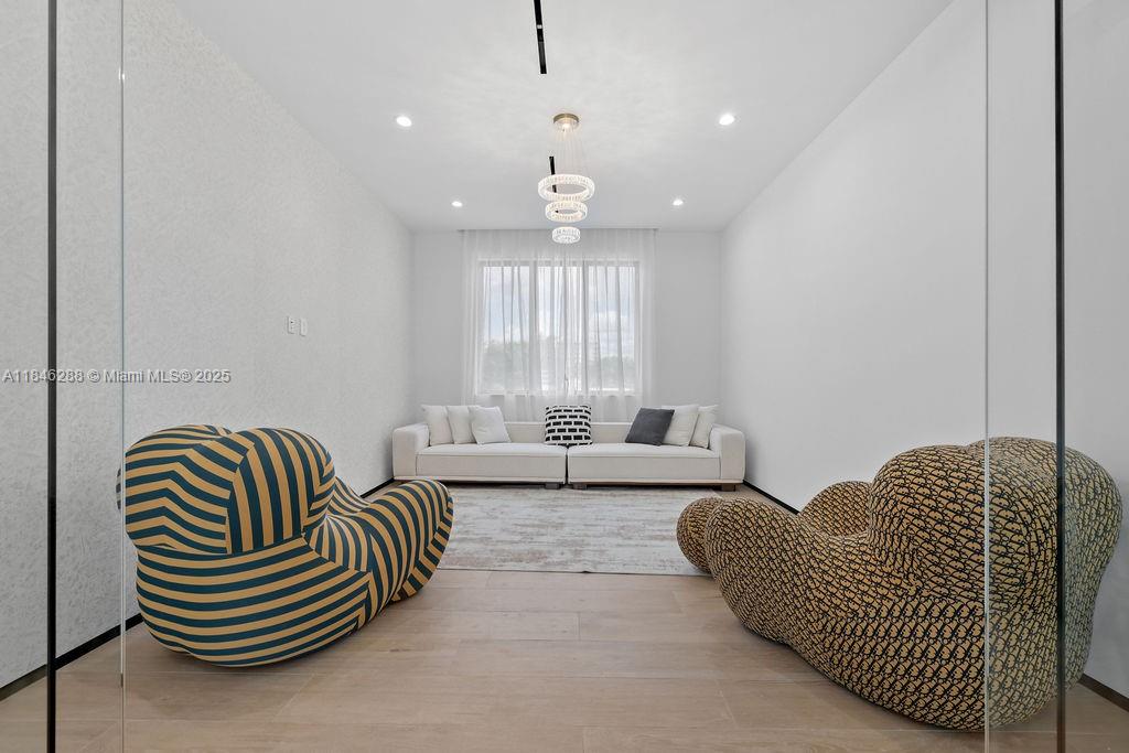 Lauderdale by the sea - Residential