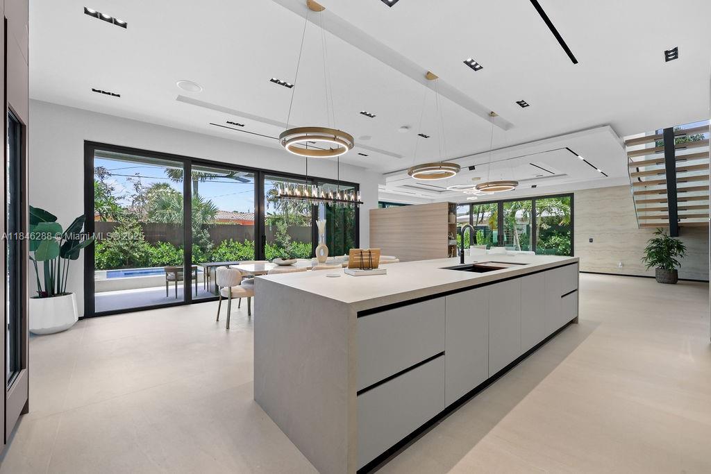 Lauderdale by the sea - Residential