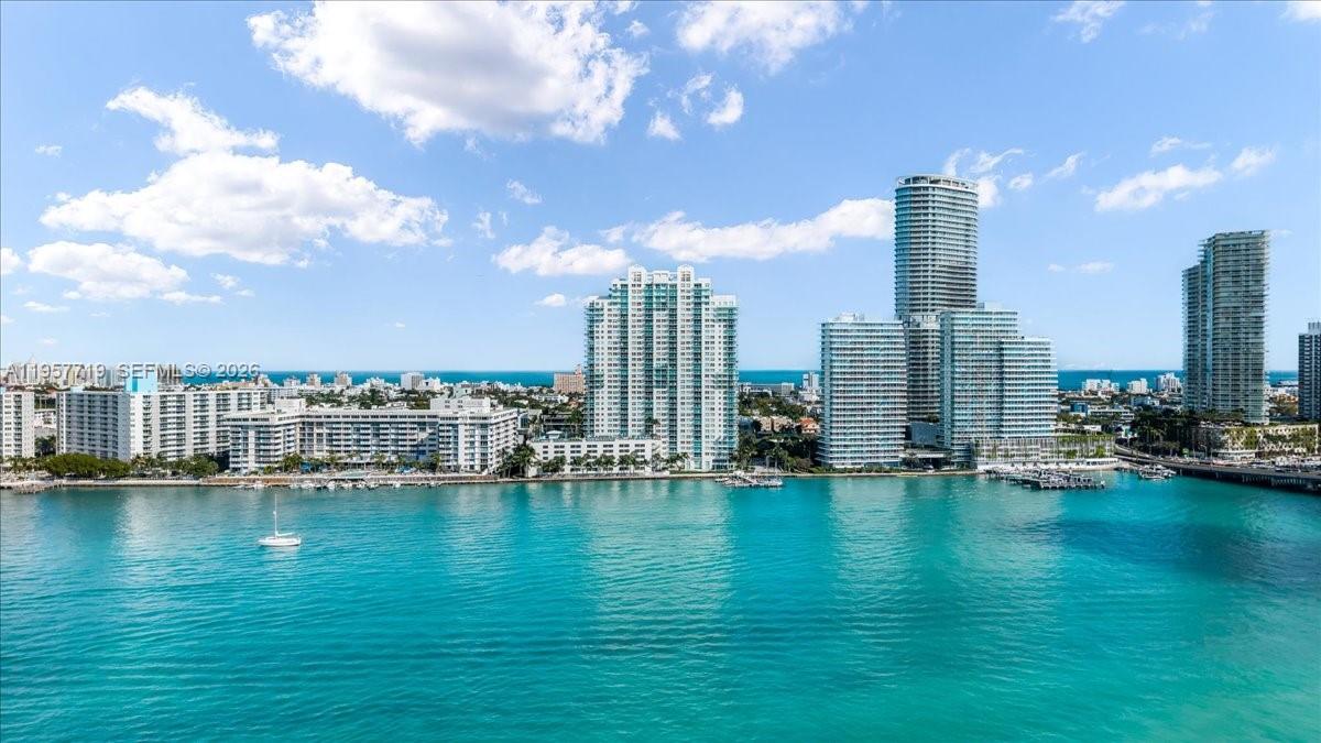 THE FLORIDIAN CONDO - Residential