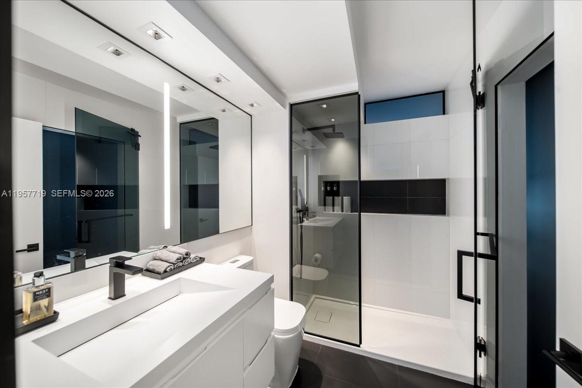 THE FLORIDIAN CONDO - Residential