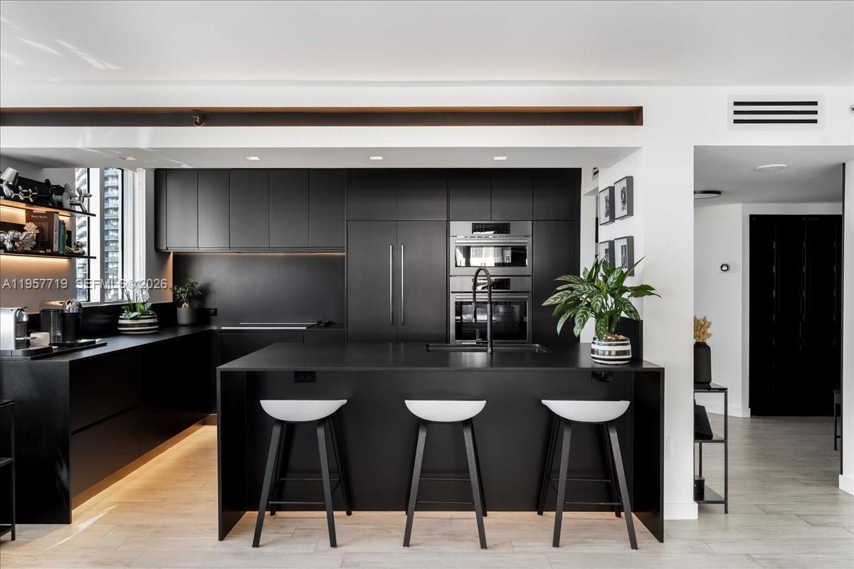 THE FLORIDIAN CONDO - Residential