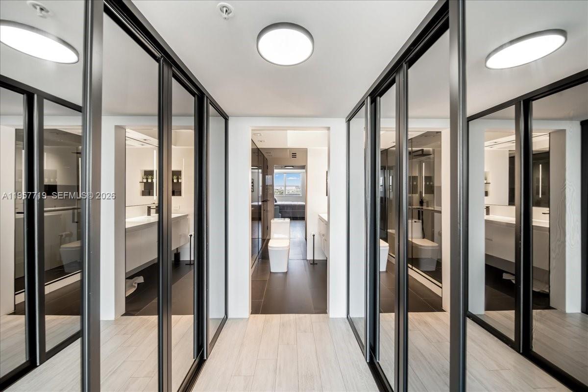 THE FLORIDIAN CONDO - Residential