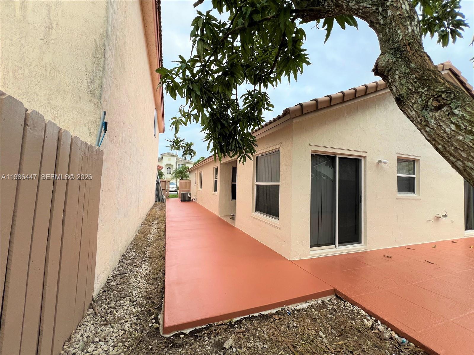 BRIGHTONS MEADOW TRACE - Residential Lease