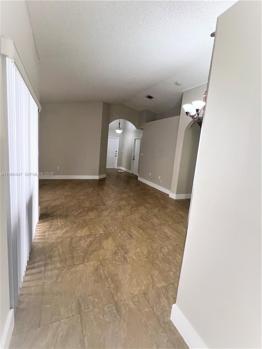 BRIGHTONS MEADOW TRACE - Residential Lease