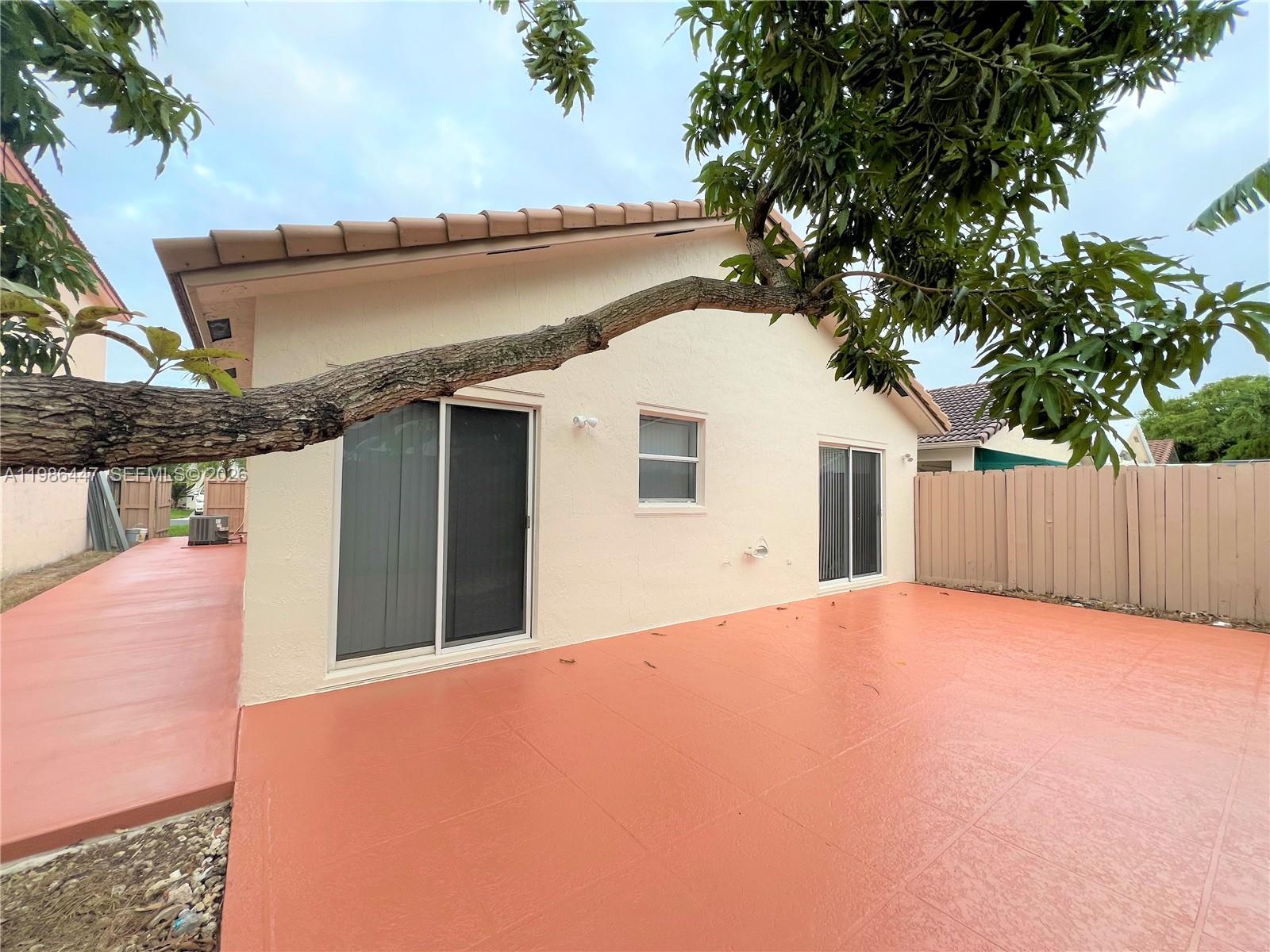 BRIGHTONS MEADOW TRACE - Residential Lease