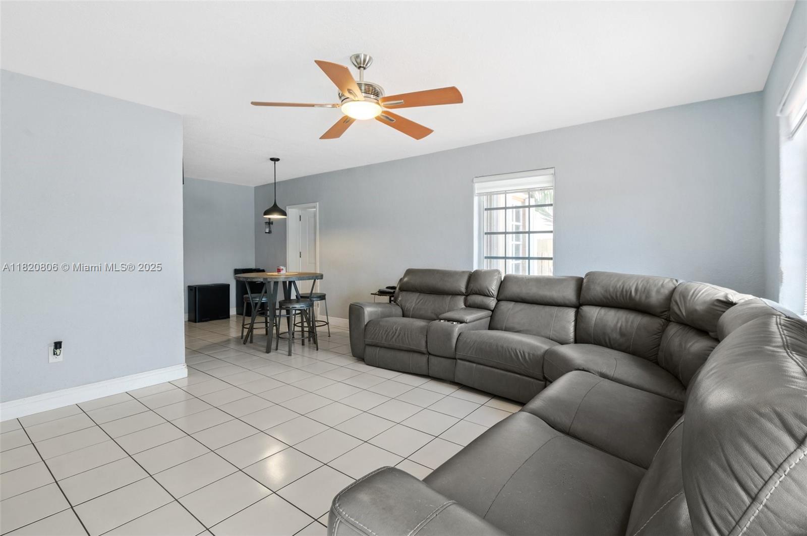 590 SW 62nd Ave