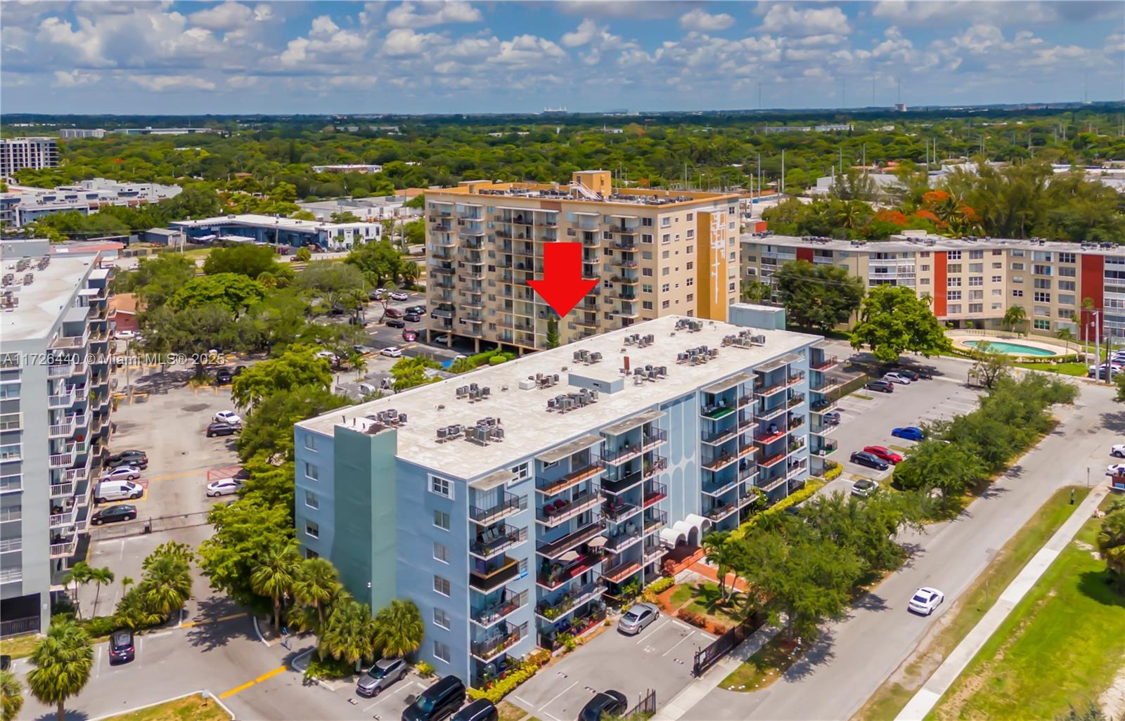 THREE HORIZONS EAST CONDO - Residential